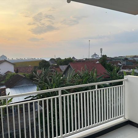Han Gang Syariah Ponorogo Exterior foto