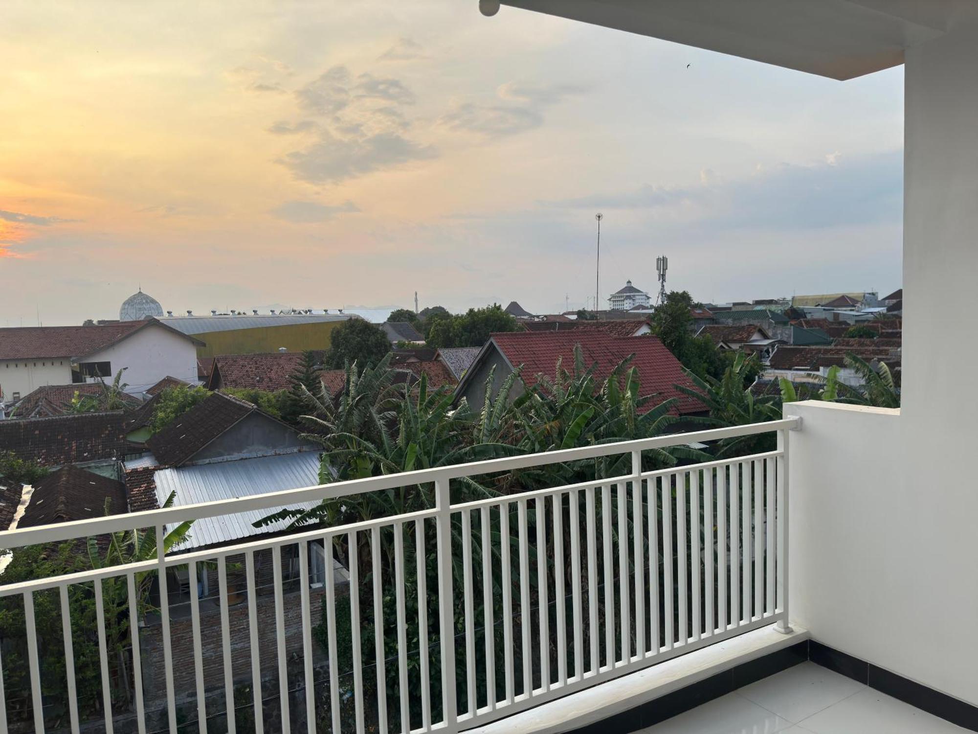 Han Gang Syariah Ponorogo Exterior foto